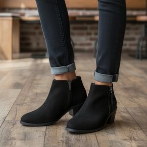 VIONIC Women's Joy Serena Black Suede Ankle Boots Side Zip Arch Support Size 8M